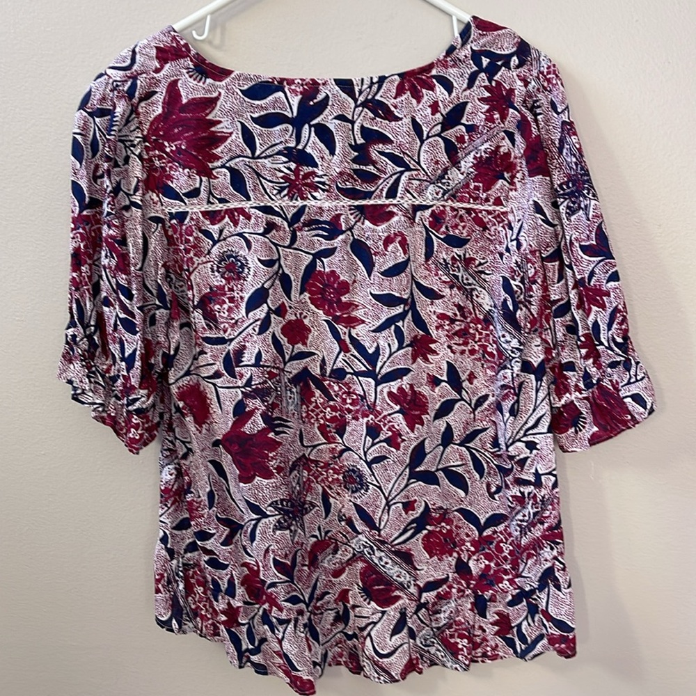 Lucky Brand Floral Print Women's Short Sleeve V Neck Top Sz M - Picture 6 of 9